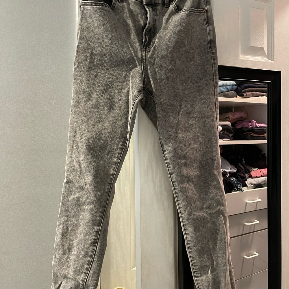 Stylish Gray Denim Jeans